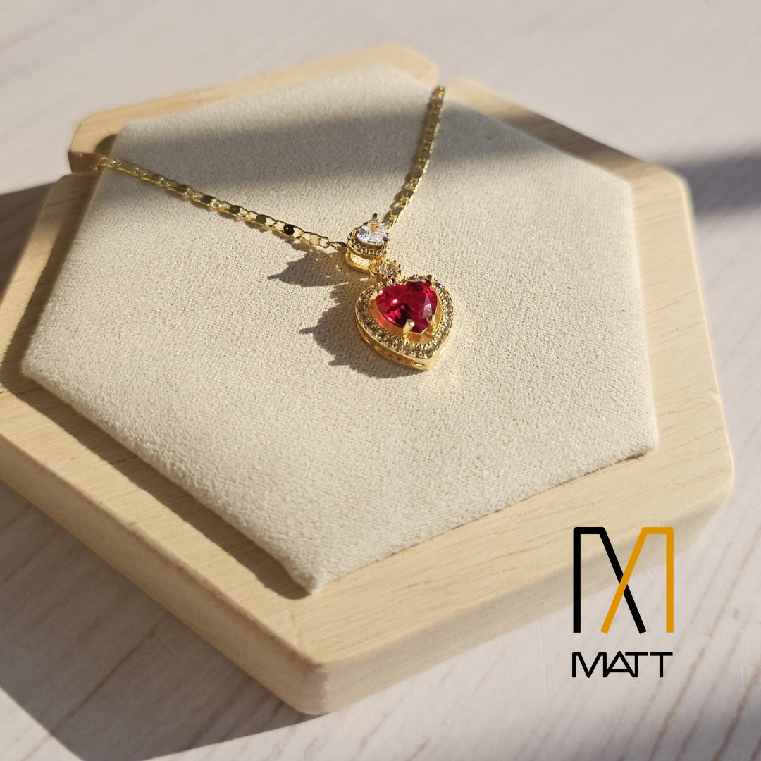 SET PREMIUM CORAZÓN DE FUEGO CADENA Y ARITOS